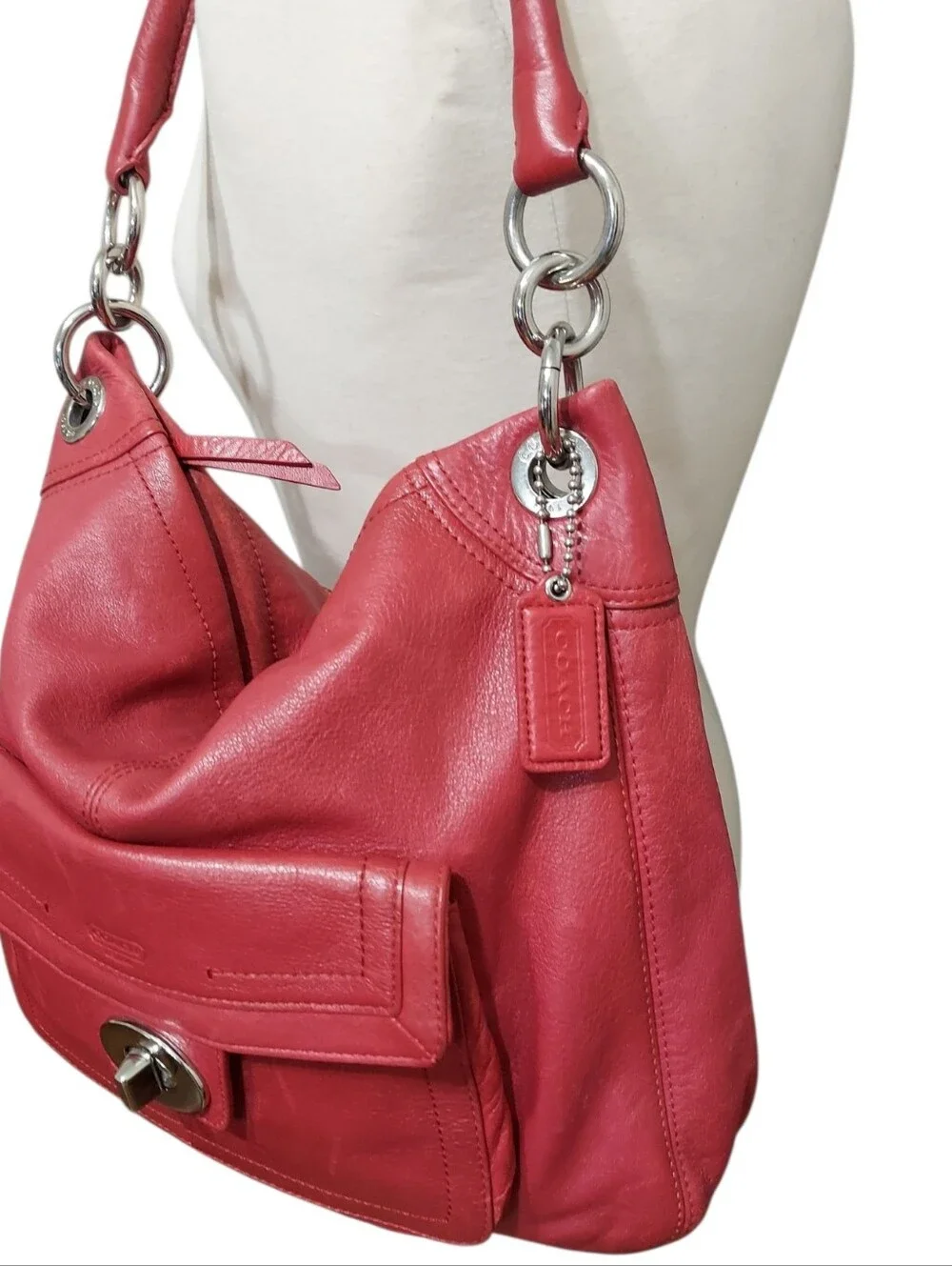 Coach Y2K Vintage Hamptons Leather Turnlock Shoulder Tote No. F15687 Great Cond